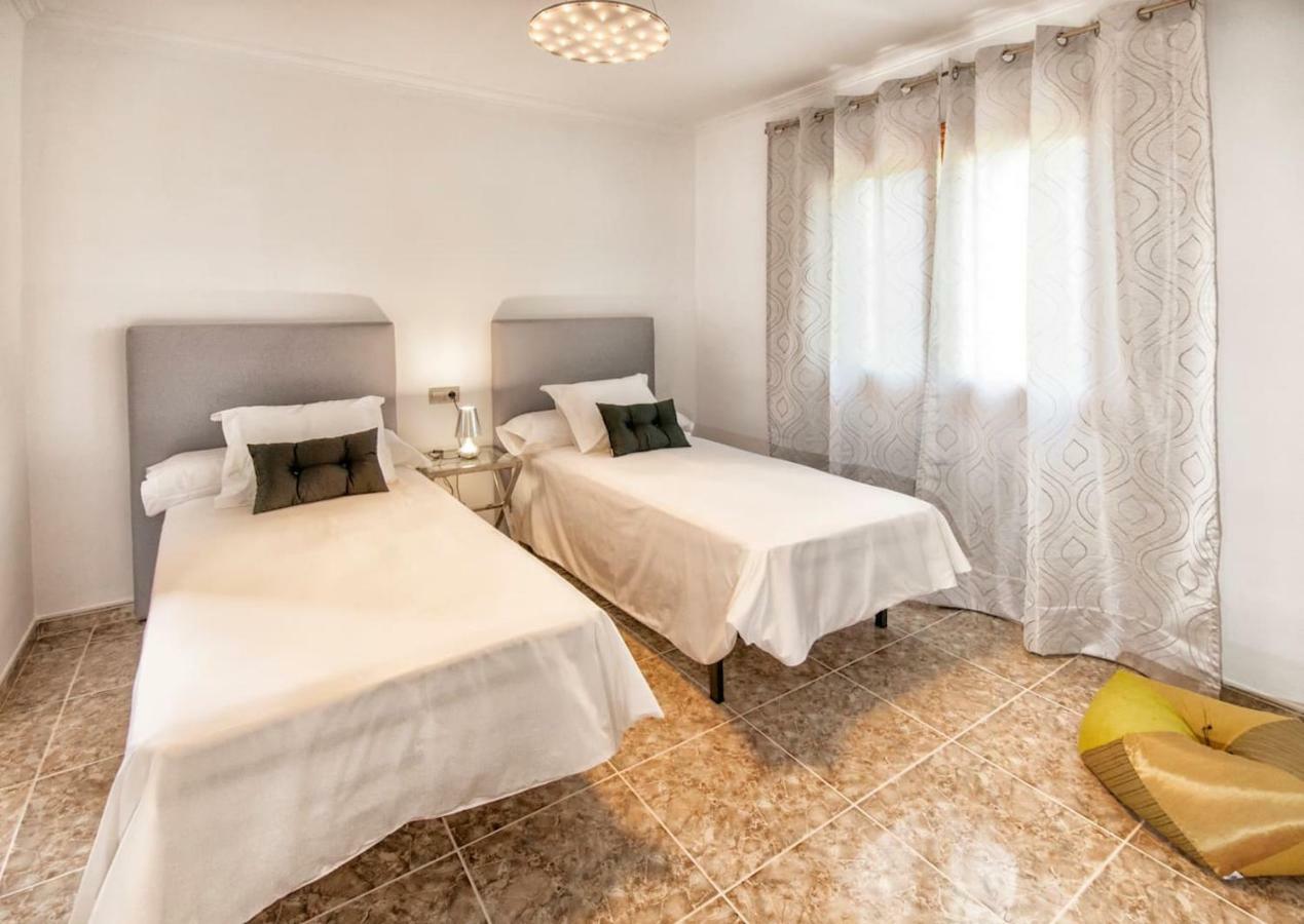 Villa Romani Sa Pobla Kültér fotó